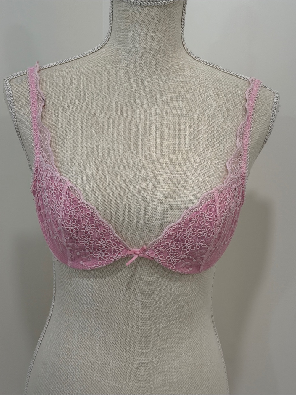 GAPbody Pink Floral Lace Demi Bra 34B